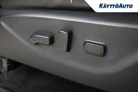 Nissan Navara vaihtoauto