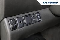 Nissan Navara vaihtoauto