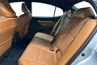 Toyota Camry vaihtoauto