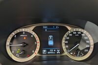 Nissan Navara vaihtoauto