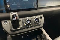 Land Rover Defender vaihtoauto