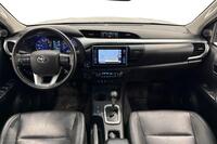 Toyota Hilux vaihtoauto