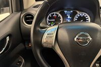 Nissan Navara vaihtoauto