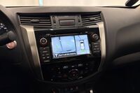 Nissan Navara vaihtoauto
