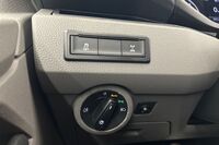 Volkswagen Caravelle vaihtoauto