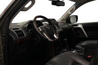 Toyota Land Cruiser vaihtoauto
