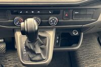 Volkswagen Caravelle vaihtoauto