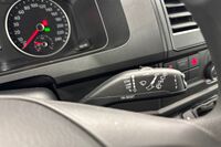 Volkswagen Caravelle vaihtoauto