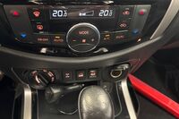 Nissan Navara vaihtoauto