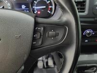 Opel Vivaro vaihtoauto