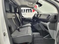 Opel Vivaro vaihtoauto