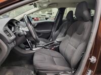 Volvo V40 Cross Country vaihtoauto