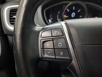 Volvo V40 Cross Country vaihtoauto