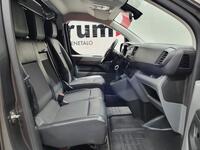 Opel Vivaro vaihtoauto