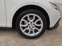 Volvo V40 Cross Country vaihtoauto