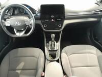 Hyundai IONIQ plug-in vaihtoauto