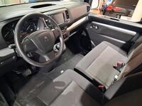 Peugeot Traveller vaihtoauto