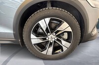 Volvo V60 Cross Country vaihtoauto