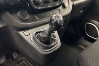 Opel Vivaro vaihtoauto