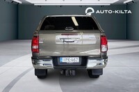 Toyota Hilux vaihtoauto