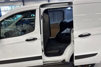 Ford Transit Courier vaihtoauto