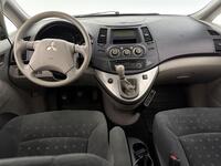 Mitsubishi Grandis vaihtoauto