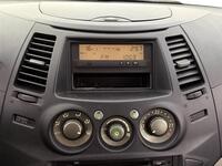 Mitsubishi Grandis vaihtoauto