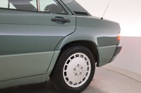 Mercedes-Benz 190 vaihtoauto