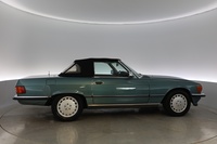 Mercedes-Benz SL vaihtoauto