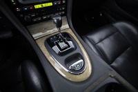 Jaguar XJR vaihtoauto