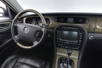 Jaguar XJR vaihtoauto