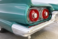 Ford USA Thunderbird vaihtoauto