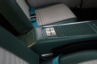 Ford USA Thunderbird vaihtoauto