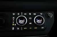 Land Rover Defender vaihtoauto