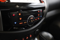 Nissan Navara vaihtoauto