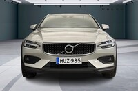 Volvo V60 Cross Country vaihtoauto
