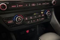 Kia Niro plug-in vaihtoauto