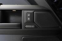 Land Rover Defender vaihtoauto