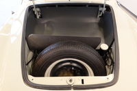 Volkswagen Karmann-Ghia vaihtoauto