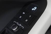 Land Rover Defender vaihtoauto