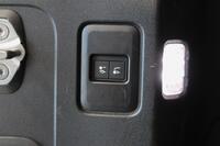 Land Rover Defender vaihtoauto