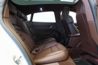 Porsche Taycan vaihtoauto