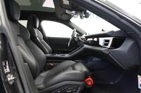 Porsche Taycan vaihtoauto