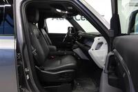 Land Rover Defender vaihtoauto