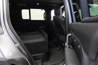 Land Rover Defender vaihtoauto