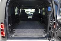 Land Rover Defender vaihtoauto