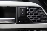 Land Rover Defender vaihtoauto