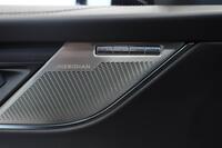 Jaguar F-PACE vaihtoauto