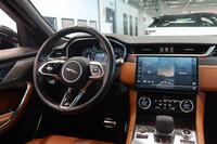 Jaguar F-PACE vaihtoauto