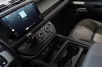 Land Rover Defender vaihtoauto